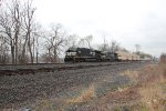 NS 4453 on the point of train 25P